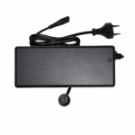Cargador compatible Campagnola Li-Ion 700 – 58,8V 2A | Carcasa de plástico